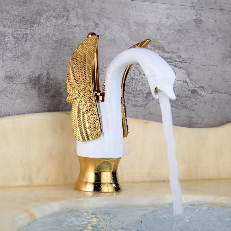 Washbasin Faucet Antique Copper Faucet Bathroom Vanity Hand Stand